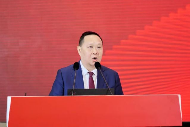 谢青当选中国针织工业协会第八届理事会会长