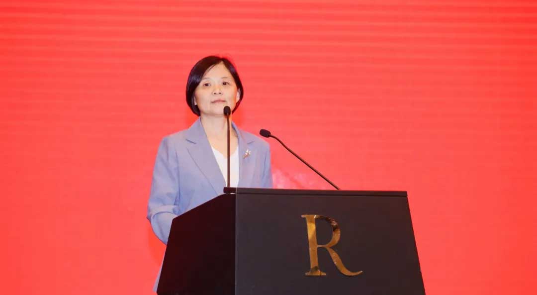 促织网_林琳当选中国印染行业协会会长.jpg